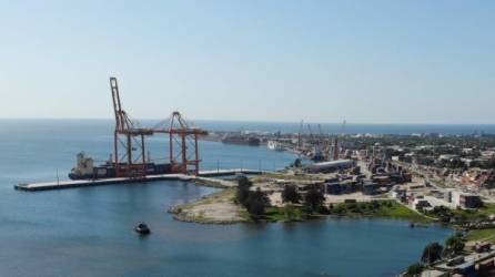 Vista aérea de la terminal portuaria de Puerto Cortés. Foto: Archivo