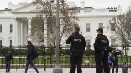 El Servicio Secreto confirmó la muerte del conductor que estrelló su auto contra la reja de la Casa Blanca.