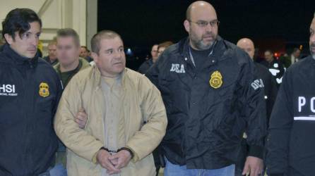El Chapo Guzmán cumple su sentencia de cadena perpetua en una cárcel de máxima seguridad en Colorado.