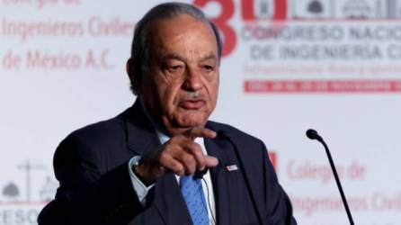 Carlos Slim liderar el ránking de los multimillonarios latinos.