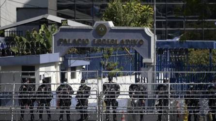 Un fallo de la Sala de lo Constitucional permite que se investigue las masacres cometidas durante la guerra civil en El Salvador.