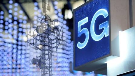 Gobierno de EEUU pide nuevo retraso de 5G para estudiar interferencia con aviones