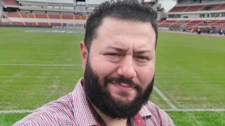 El periodista Álvaro Martínez se ha dedicado a lanzar algunos dardos para la Sub-20 de Honduras.