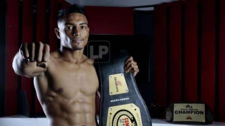 Al peleador hondureño lo pueden seguir en sus redes sociales de Facebook e Instagram como Isaías El Espartano Rivera.