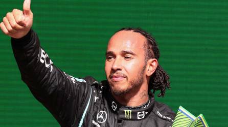 Lewis Hamilton hizo una gran remontada para ganar el GP de Brasil.