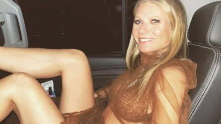 La actriz Gwyneth Paltrow sorprendió vendiendo una vela llamada 'This Smells Like My Vagina'.