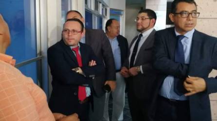 Abogados defensores y fiscales de la Ufecic presentes en los Tribunales en materia de corrupción.