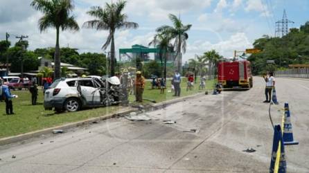 El bulevar del norte que conduce a Puerto Cortés fue escenario de una tragedia este domingo, que dejó al menos cuatro personas muertas.