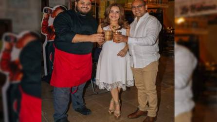Ejecutivos del restaurante Cuba 504: Iván Urbina, Patricia Molina y José Cárcamo