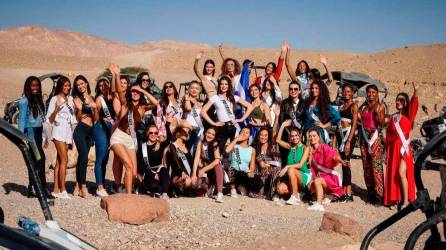 Beldades. Las candidatas han recorrido varios lugares en Israel y hasta se bañaron en el Mar Muerto.