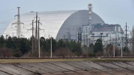 Los generadores de electricidad que abastecen a la central nuclear de Chernóbil tienen una capacidad de reserva de unas 48 horas.