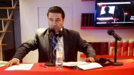 El periodista de Televisa, Jaime Barrera, fue secuestrado “violentamente”, según autoridades.