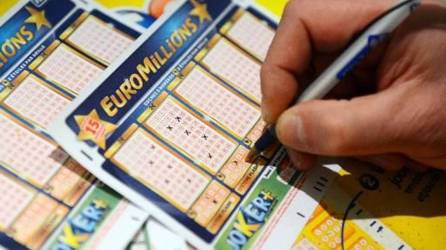 La lotería paneuropea Euromillones repartió los 230 millones de dólares.