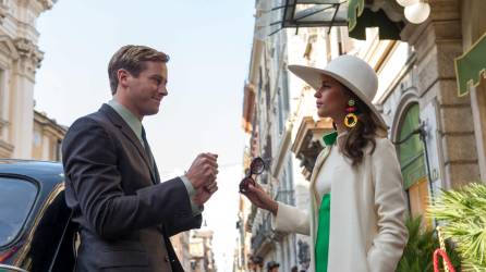 Armie Hammer y Alicia Vikander son muy buenos amigos.