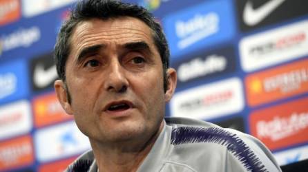 Ernesto Valverde ha pedido ser precavidos a los jugadores del Barcelona. Foto AFP