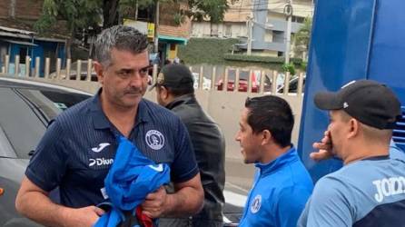 Encabezados por Diego Vázquez, Motagua partió este viernes de Tegucigalpa rumbo a San Pedro Sula para enfrentar al Marathón.