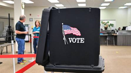 Al menos 15 estados votarán este martes en las primarias republicanas y demócratas en Estados Unidos.