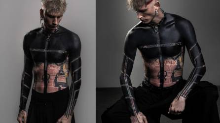 El cantante Machine Gun Kelly, de 33 años - nacido Colson Baker - sorprendió a sus fans el martes cuando publicó una serie de fotografía en las redes sociales donde mostraba que tiene ambos brazos y el torso cubiertos de tinta oscura, en una diseño que crea