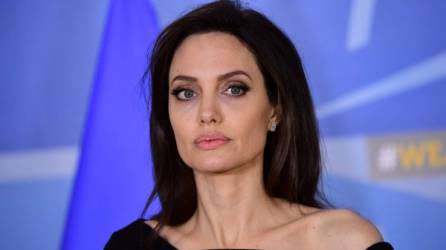 Jolie habría contratado a una nueva firma de abogados.