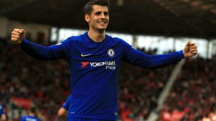 Morata marcó su primer hat-trick en la Premier League con el Chelsea. Foto AFP