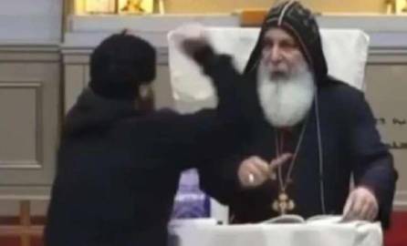 Australia pidió a X retirar los videos del apuñalamiento a un obispo en una iglesia.