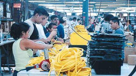 La fabricación de arneses y equipo de transporte se ha consolidado como la segunda actividad que opera en las zonas industriales de procesamiento del país.