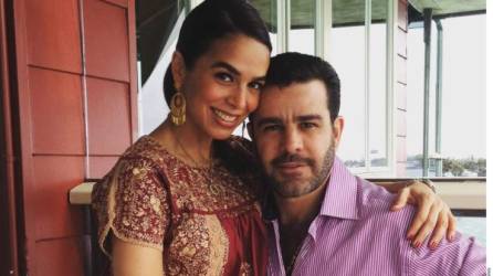 El actor mexicano Eduardo Capetillo, quien está casado con la también actriz y presentadora Bibí Gaytán, reveló que fue diagnosticado con cáncer de piel por asolearse mucho.