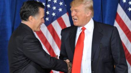 Mitt Romney cuestionó a Trump por no mostrar sus declaraciones de impuestos. Foto: AFP