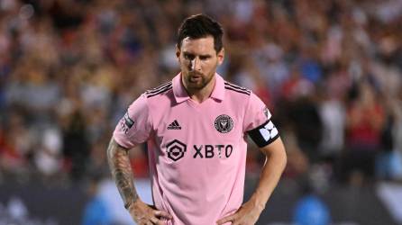 Lionel Messi encaminó el pase a cuartos de final del Inter Miami. Periodistas y medios reaccionaron a la actuación del argentino ante el FC Dallas.