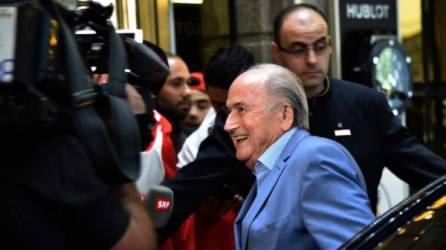 Joseph Blatter está en Rusia, como invitado del presidente Vladimir Putín con quien dijo tener una amistad.