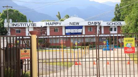 Instituto. Happy New Dawn es una de las escuelas que entrará al pilotaje semipresencial. Foto: F.Muñoz
