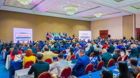 Panorama de la reunión en la que se discutió el futuro de la región. Foto: gobernaciónsv