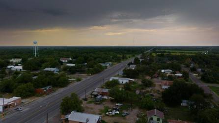 Suspenden revisión de vehículos en frontera de Texas