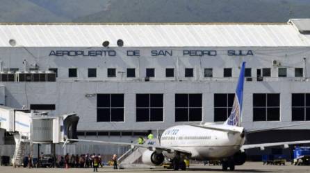 Hasta que el Gobierno no abra las fronteras aéreas, los vuelos que ingresen a Honduras serán autorizados solo por el Sistema Nacional de Gestión de Riesgos (Sinager), entidad responsable de dirigir la emergencia por el COVID-19.