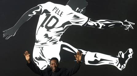 Pelé anotó el gol mil de su carrea a Argentina.