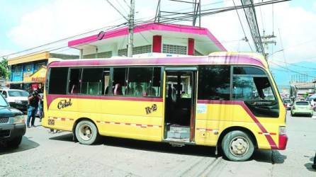 En el bus de la Ruta 2 ocurrió el asalto en San Pedro Sula.