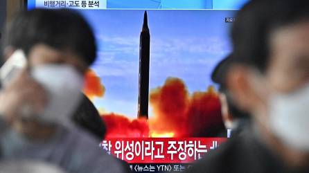 Kim Jong Un supervisó personalmente el ensayo de un “nuevo tipo” de misil balístico intercontinental en Corea del Norte.