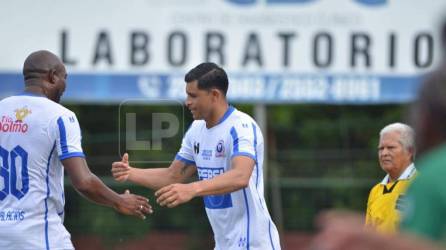 El exarquero de la selección nacional de Honduras fue una de las figuras en el juego de leyendas que se disputó en San Pedro Sula.