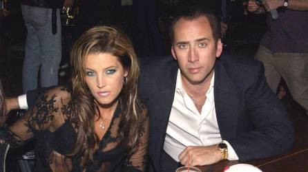 Lisa Marie Presley y Nicolas Cage en una foto de archivo.