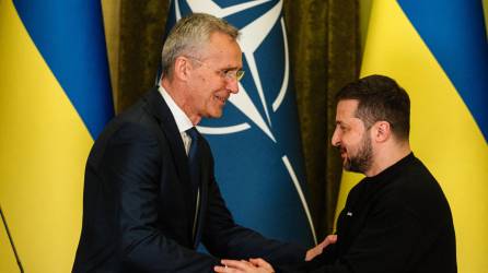 El secretario general de la OTAN, Jens Stoltenberg, se reunió con el presidente Volodimir Zelenski durante una visita sorpresa a Ucrania.