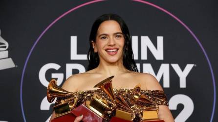 El año pasado, la cantante española Rosalía reinó en los Grammy Latinos con cuatro premios, entre ellos, el de Mejor Álbum del Año por ‘Motomami’.