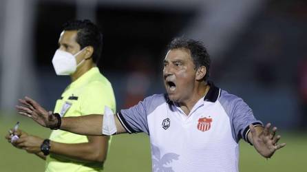 Fernando Mira tiene al Vida en los primeros lugares del Apertura 2022-2023 de la Liga Nacional.