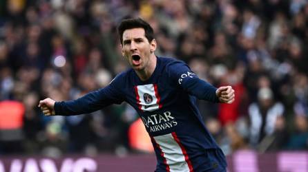 Lionel Messi gritó a todo pulmón su gol de tiro libre en el tiempo añadido.