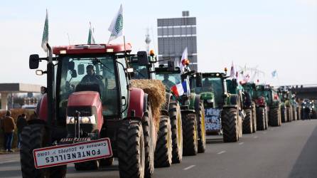 Los agricultores franceses protestan desde hace 11 días contra el Gobierno exigiendo mejores condiciones.