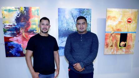 <b><span class=mln_uppercase_mln>Artistas.</span></b> Marcio Arteaga y Óscar Hernández deleitaron a los presentes con sus magníficas obras. FOTOS: YOSEPH AMAYA