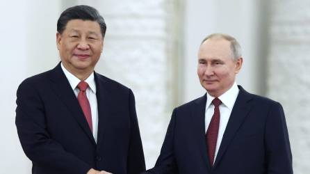 Xi realiza una visita de Estado a Rusia para discutir un plan de paz con Putin sobre la guerra en Ucrania.