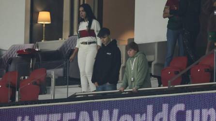 Georgina Rodríguez, pareja sentimental de Cristiano Ronaldo, cautivó en las graderías durante el Portugal vs Marruecos por los cuartos de final del Mundial de Qatar 2022.