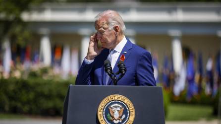 Biden, el presidente en ejercicio más anciano de la historia, ha protagonizado varios incidentes, incluyendo tropiezos, olvidos o distracciones durante sus discursos.