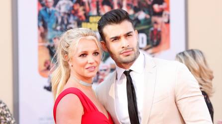 La cantante Britney Spears junto a Sam Asghari, en una fotografía de archivo.