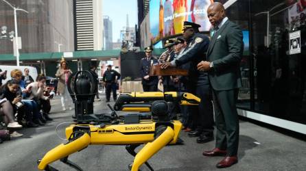 El alcalde de Nueva York, Eric Adams, anunció la compra de dos robots Digidog por 750,000 dólares.